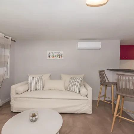 Asante Group Homes