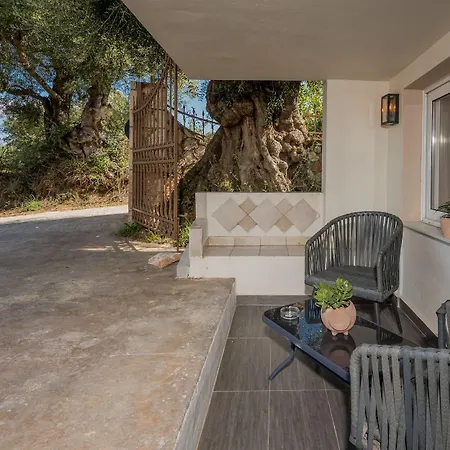 Hotel Asante Group Homes Planos (Zakynthos)