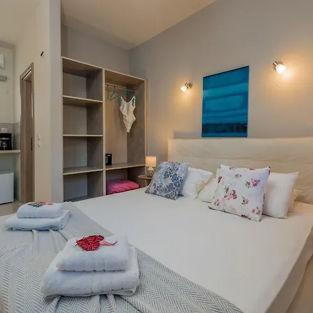 Asante Group Homes Planos (Zakynthos)